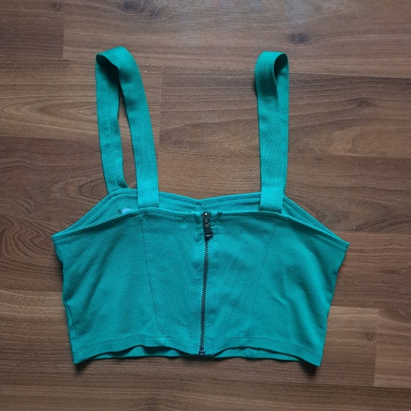 Costa Blanca Green Square Neck basic Chic Cotton Crop Top - Picture 2 of 3